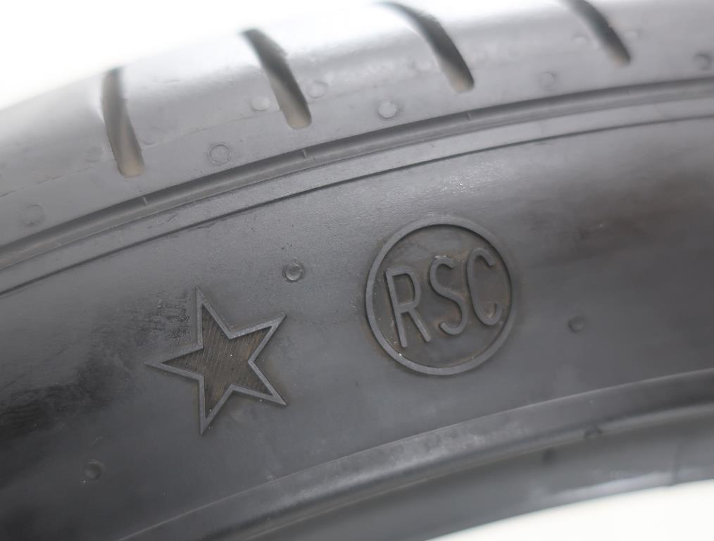 1 x Gebrauchtreifen Sommerreifen Pirelli P ZERO S245/40R21 100Y ( * ) / RSC / RFT