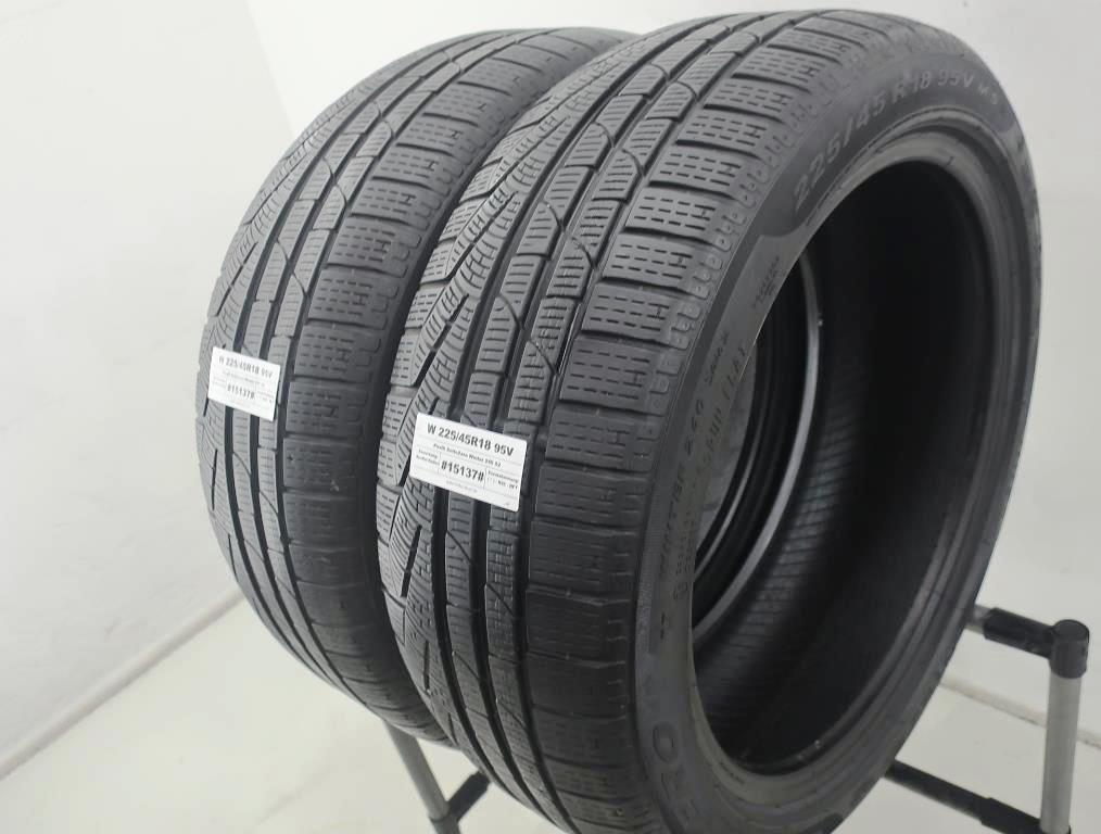 2 x Gebrauchtreifen Winterreifen Pirelli SottoZero Winter 240 S2 W225/45R18 95V ( * ) / RSC / RFT