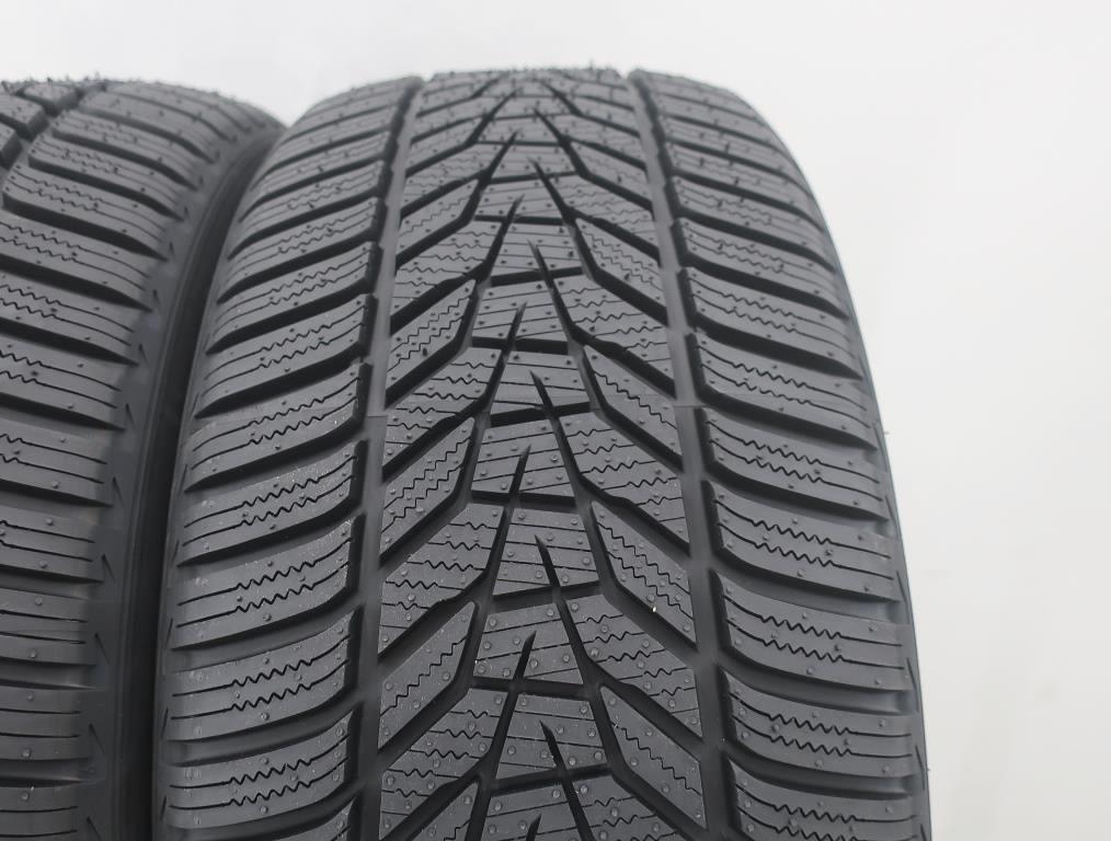 Vorschau: 2 x Neureifen Winterreifen Hankook Winter i*cept Evo3 W245/40R18 97V C, B, 72dB XL