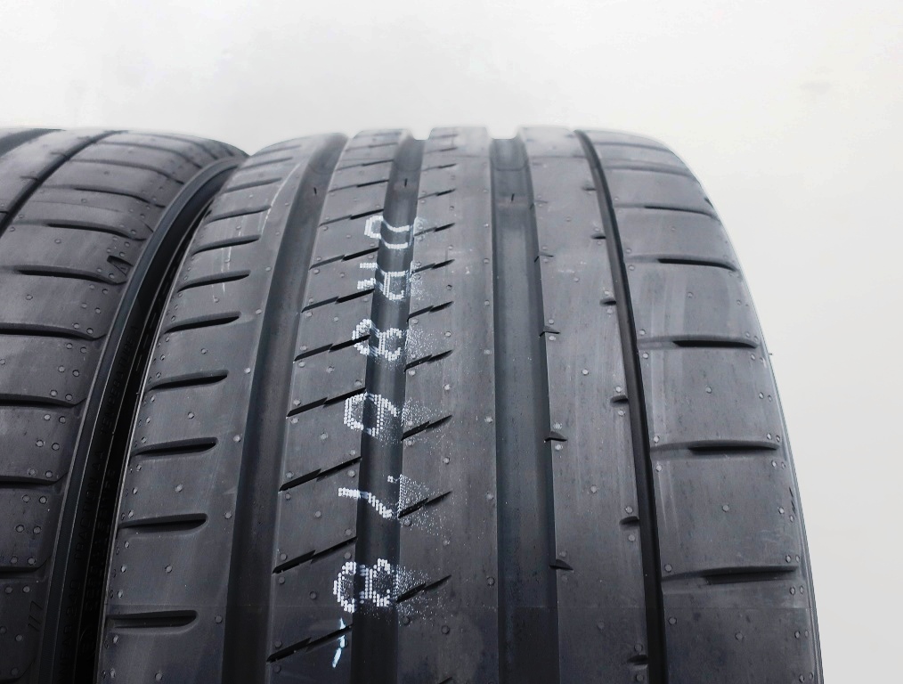 Vorschau: 2 x Neureifen Sommerreifen Yokohama Advan Sport V107 S265/30R20 94Y D, A, 73dB XL