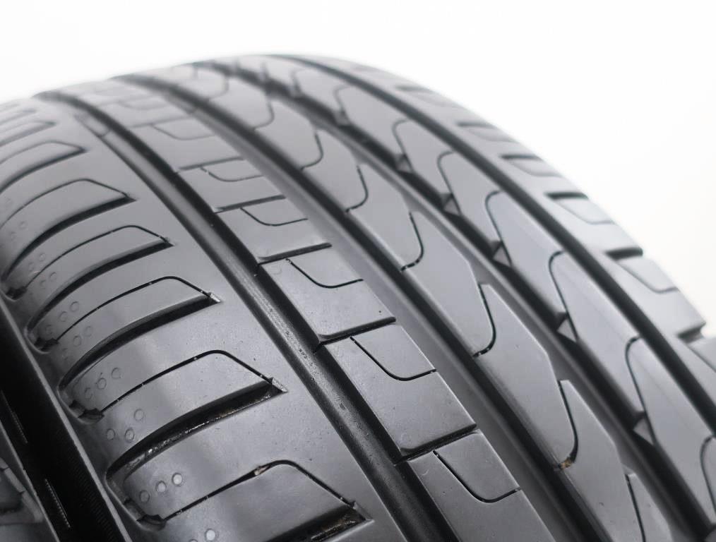 Vorschau: 2 x Gebrauchtreifen Sommerreifen Pirelli Cinturato P7 S215/45R18 89V