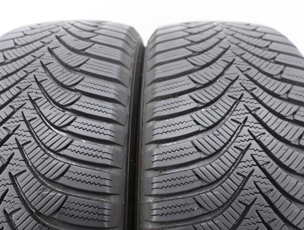 Vorschau: 2 x Gebrauchtreifen Winterreifen Hankook Winter I Cept RS2 452 W205/55R16 91H M+S