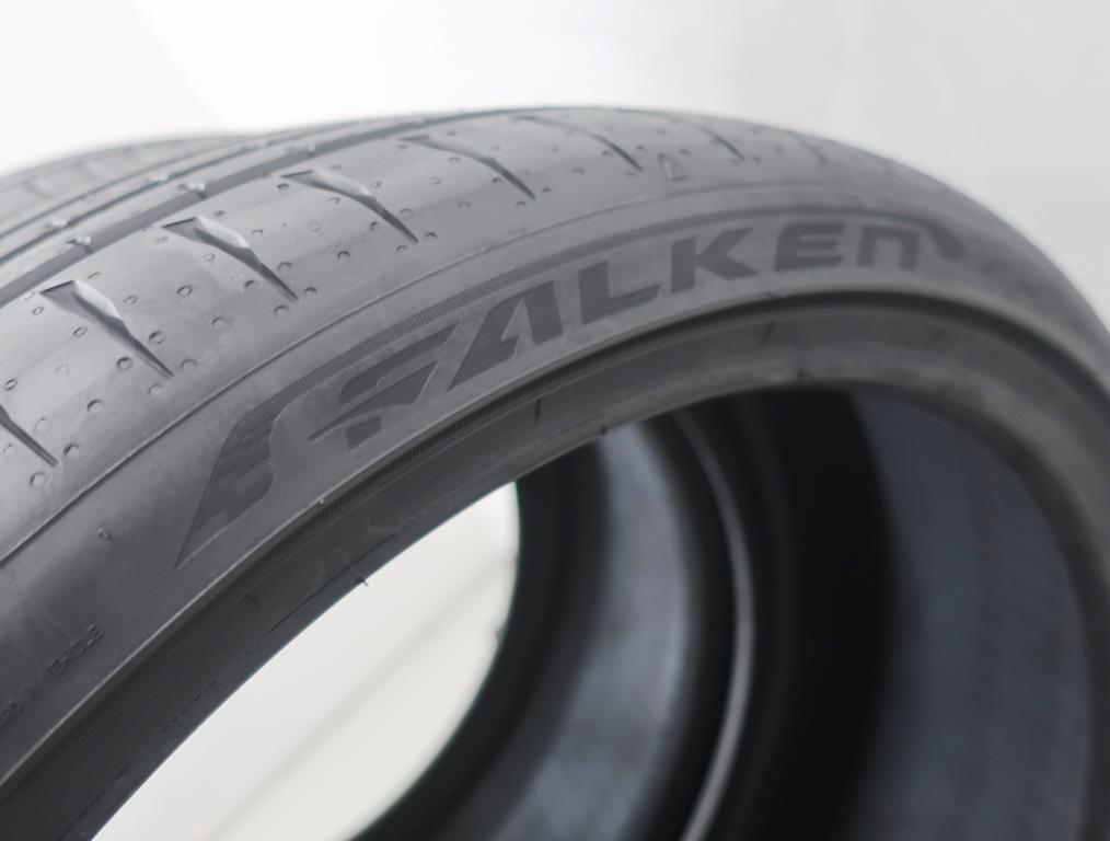 Vorschau: 2 x Neureifen Sommerreifen Falken Azenis FK520 S265/30R20 (94Y) C, A, 70dB XL / ZR / MFS